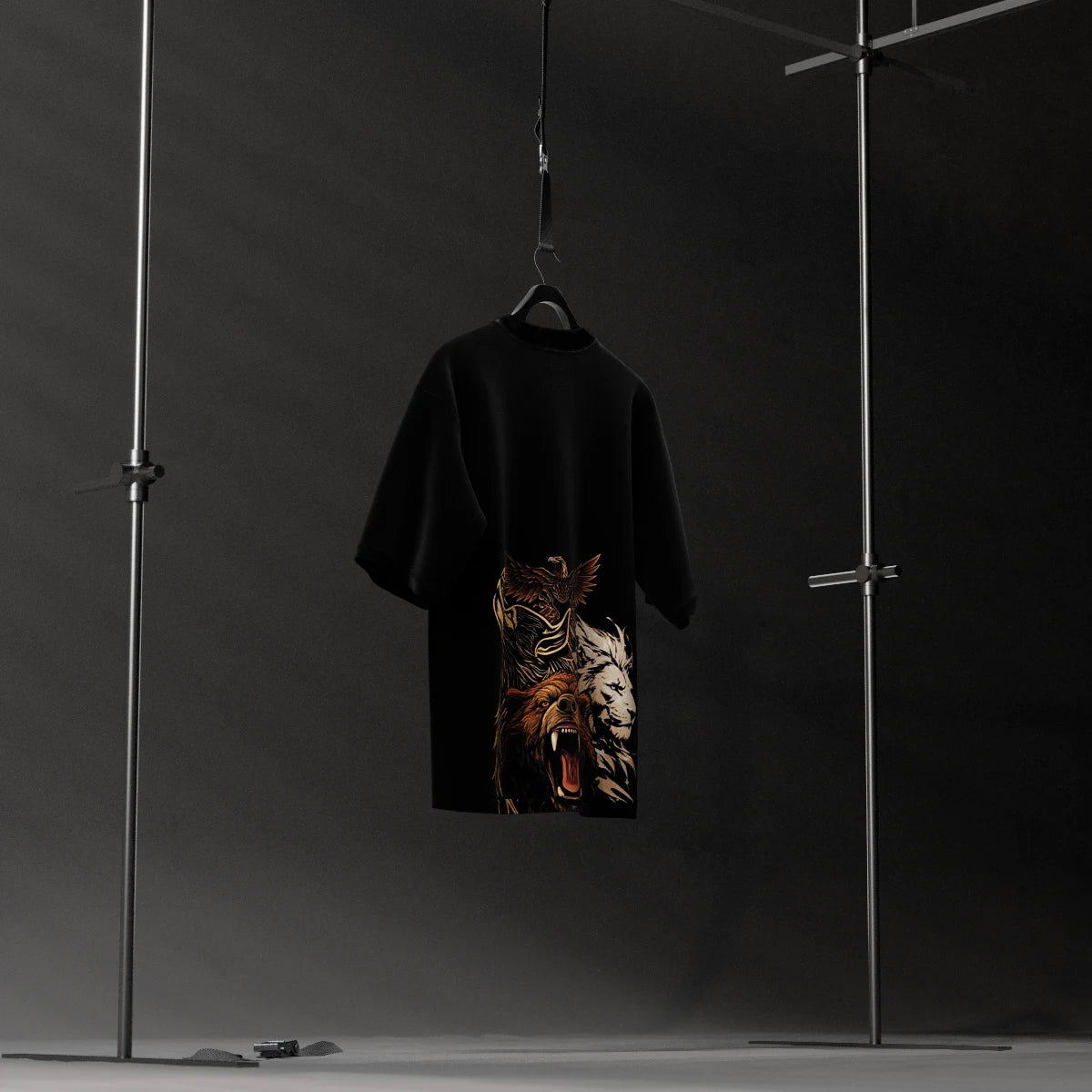 Legends of the Wild - Black Oversize Fit Tshirt