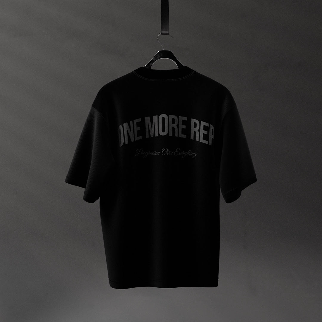 Vlack Grey One More Rep - Black Regular Fit T-Shirt